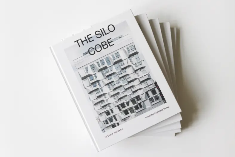010 cobe objects the silo book